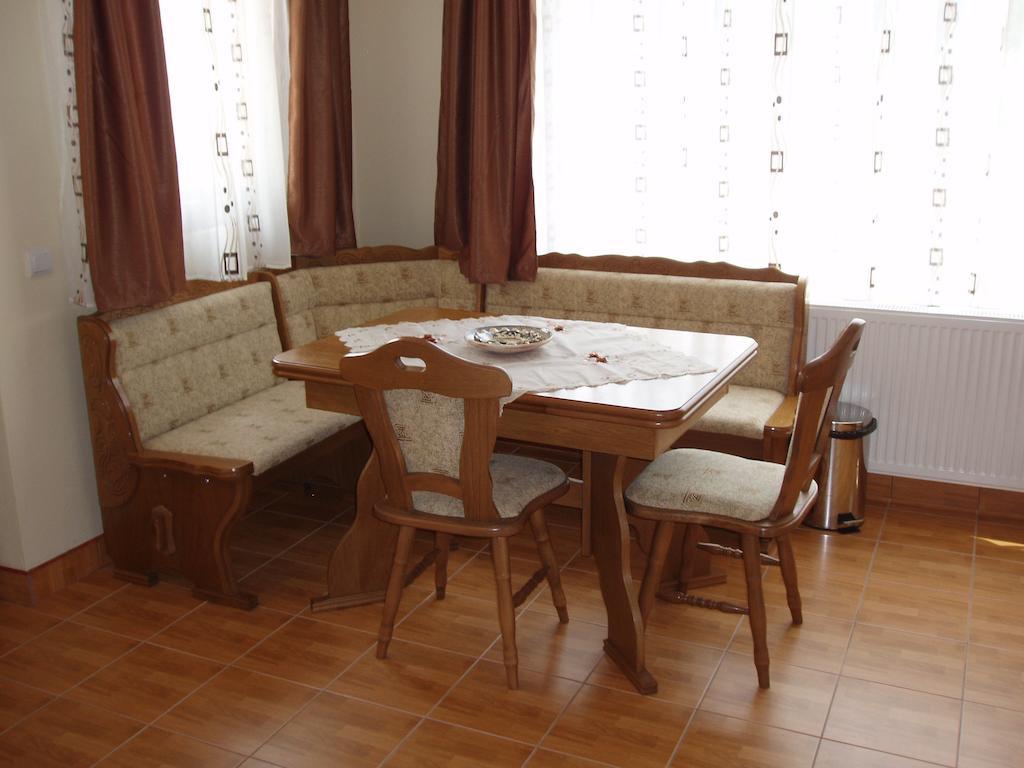 Villa Arnota Costesti  Exterior foto